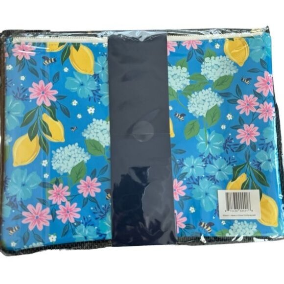 Simplified by Emily Ley Bees in Bloom Planner Pouch and Faith Workbook NWT - Picture 6 of 12